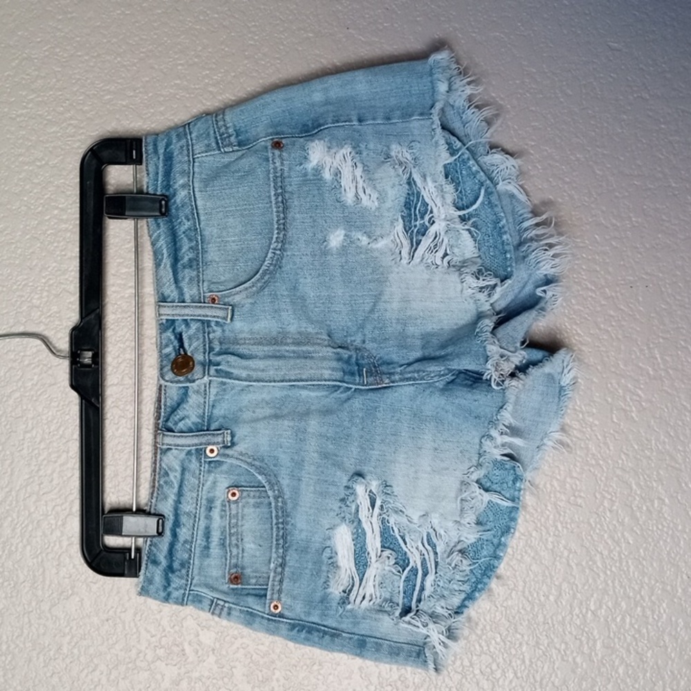 A.E. Outfitters| Ladies | Hi Rise Festival Shorts
